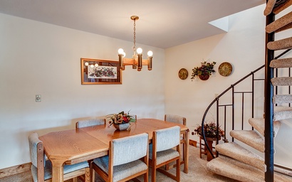 Sawmill Creek Condo 405 4