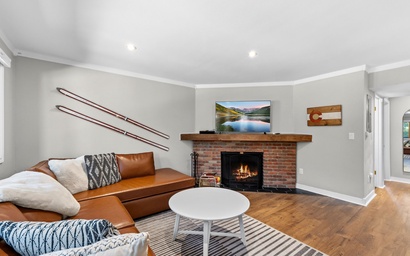 Forest Haus 104 4