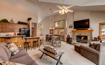 One Breckenridge Place 11 3