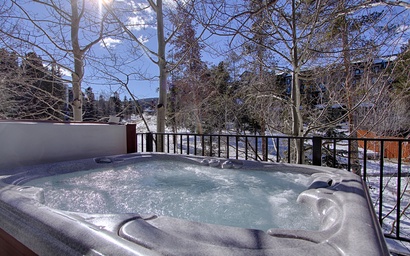 One Breckenridge Place 32 2
