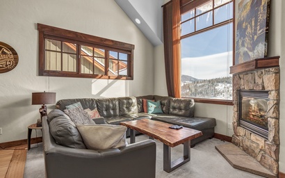 Rolling Ridge Lodge 30C 5