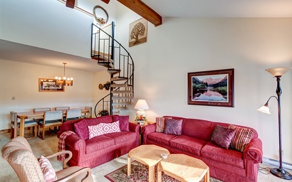 Sawmill Creek Condo 405 3