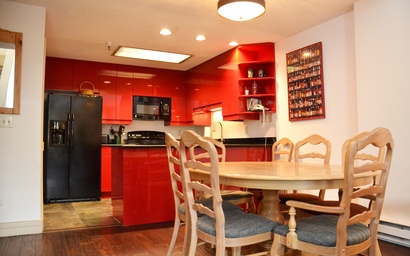 Village Chateaux 1053 5