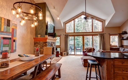 One Breckenridge Place 15 4