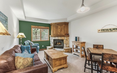 Riverbend Lodge 109 2