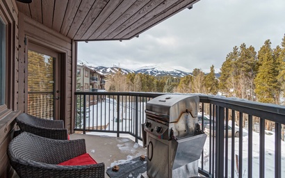 Mountain View Easy - Woods Manor A201 3