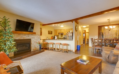 Sawmill Creek Condo 305 4