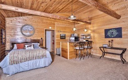 Lakeside Room - Wilderness Bay Lodge 6
