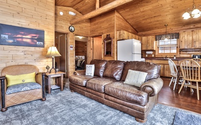 Bear Cabin - Wilderness Bay Lodge 2