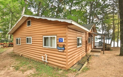 Cottage 1 - Hiller's Pine Haven 2