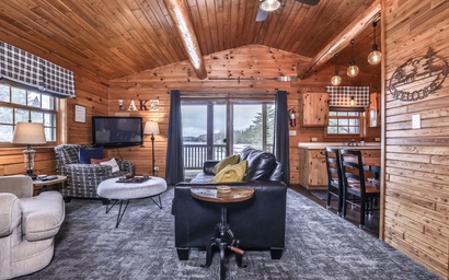 Eagle Cabin - Wilderness Bay Lodge