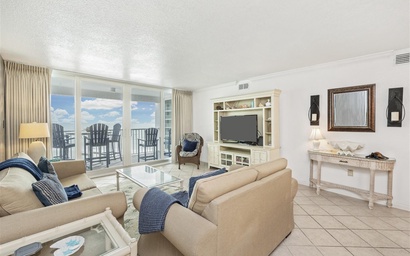 Featured Property Shoreline Towers 2085