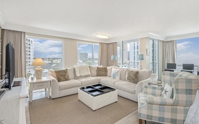 Shoreline Towers 2071