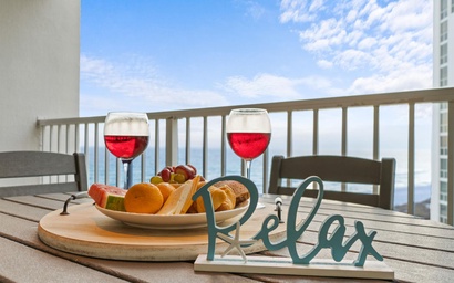 Shoreline Towers 1065