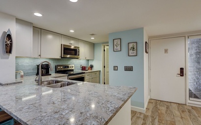 479 Plantation Club 7