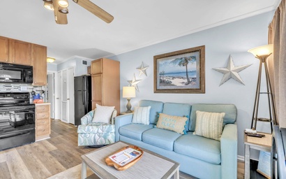 B245 Hilton Head Beach and Tennis