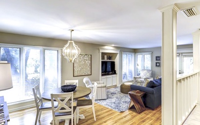 1671 St. Andrew's Common 6