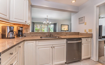 503 Plantation Club 8