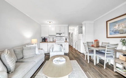 B246 Hilton Head Beach and Tennis