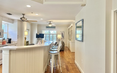 101 North Shore Place 8