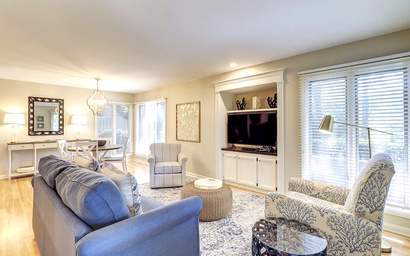 1671 St. Andrew's Common 10