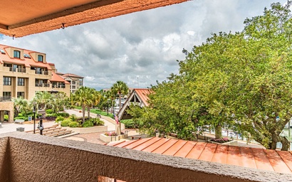 7135 Harbourside II 2