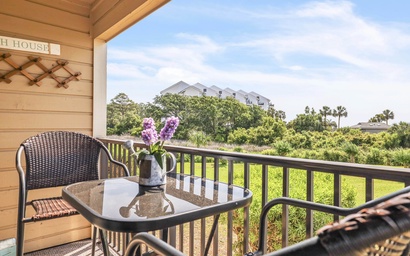 C132 Hilton Head Beach and Tennis