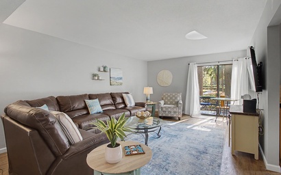 1003 Harbour Master Villas