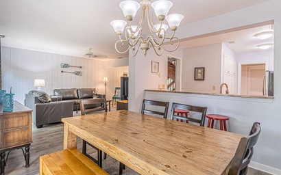 503 Plantation Club 10