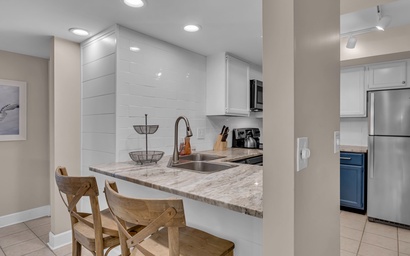 1671 St. Andrew's Common 7