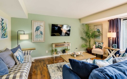 919 Inverness Village 3