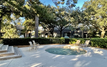 207 Turnberry Village 10