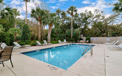 14 Continental Club 2