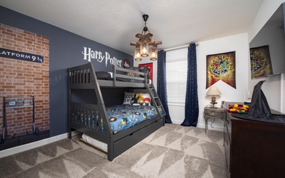 Luxury 4 Bedroom 3 bath pool Home 267 5