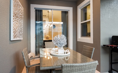 Luxury 4 Bedroom 3 bath pool Home 115 2