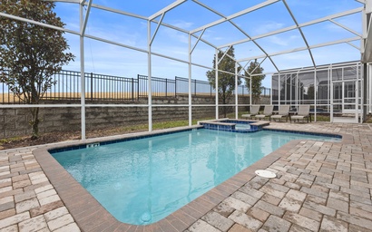 Pet Friendly Escape Pool/Spa Minutes from Disney 185 4