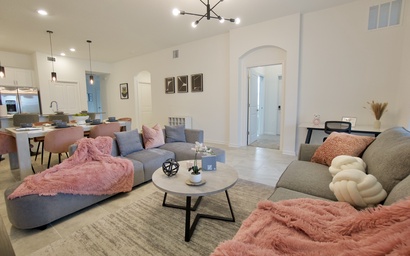 Pet-Friendly Luxury Resort Condo Near Disney 339 2