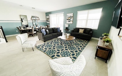 Luxury 7 Bedroom 5 bath pool Home 210 2