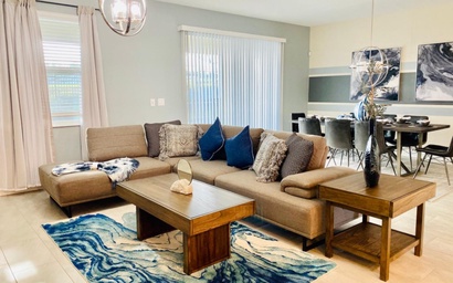 Pet Friendly Escape Pool/Spa Minutes from Disney 185 2