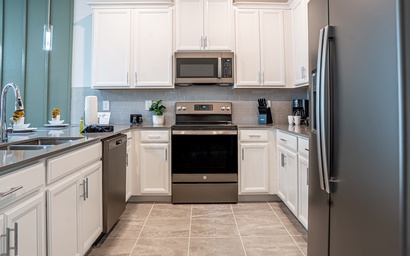 Great 3 Bd condo in Championsgate+ Balcony 294 4