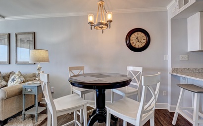 Pelican Watch 1102 4