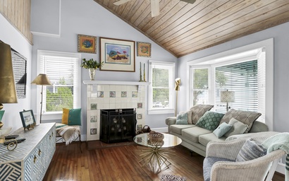 Water View Cottage 5