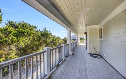 Beacon Point Inn-Main House 8