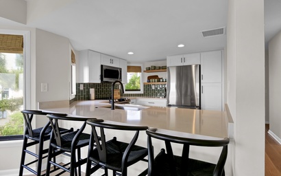 Station One - TH16 Boucher 6