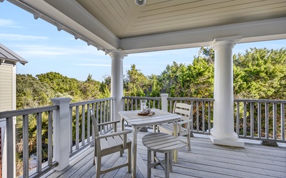 Beacon Point Inn-Main House 7