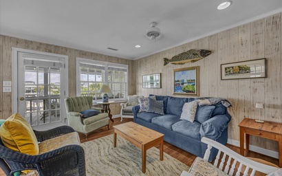 The Dolphin House 6
