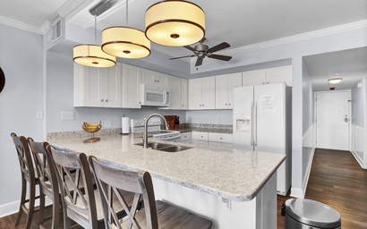 Pelican Watch 1102 6