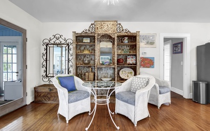 Water View Cottage 7