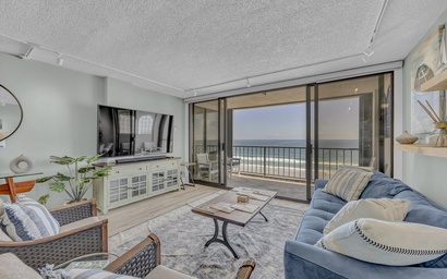 Station One - 7E Beach Retreat