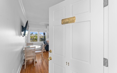 Marsh Harbour Inn-Cape Fear Suite 8